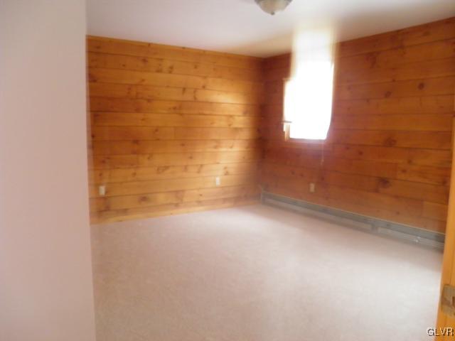 709 Almond Road Walnutport, PA 18088 - Photo 10 of 24 Gallery Image 10