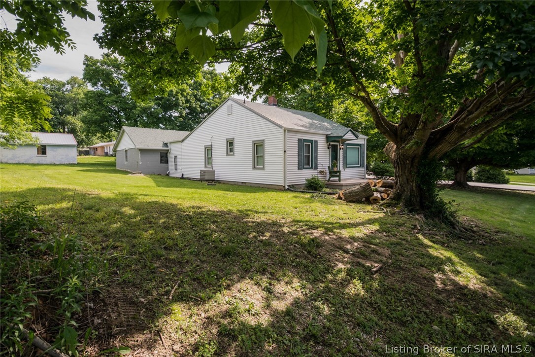 5462 Quarry Road Georgetown, IN 47122 - Photo 3 of 29
