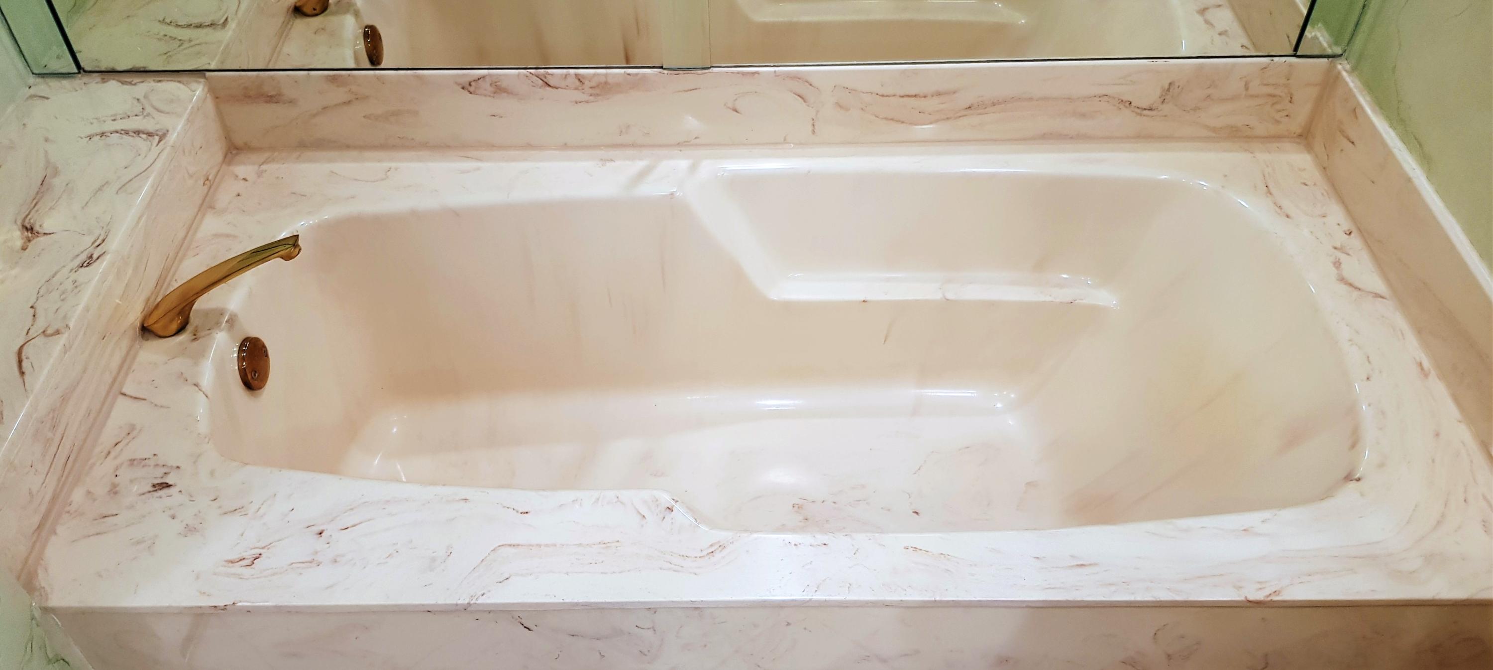 8585 Eagle Run Drive Boca Raton, FL 33434 - Photo 28 of 58 Master Bath Tub 1