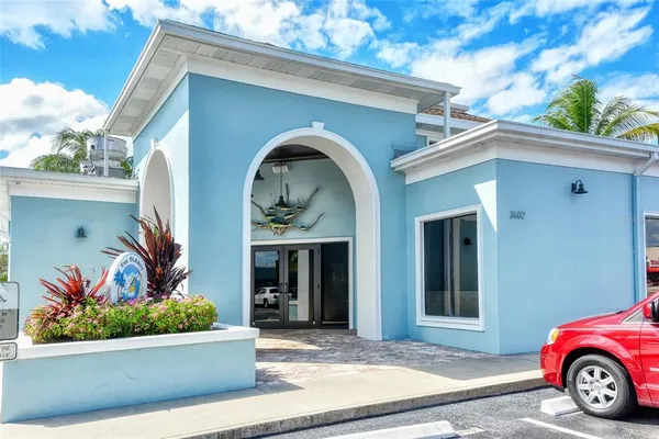 $3,200 | 3507 Pinecrest Street, Sarasota, FL 34239