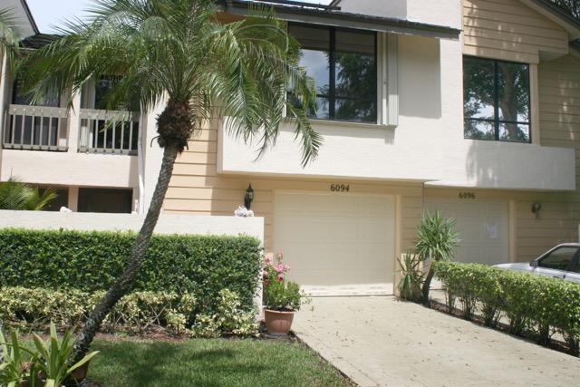 6094 Glendale Drive Boca Raton, FL 33433 - Photo 17 of 32 Front & Garage