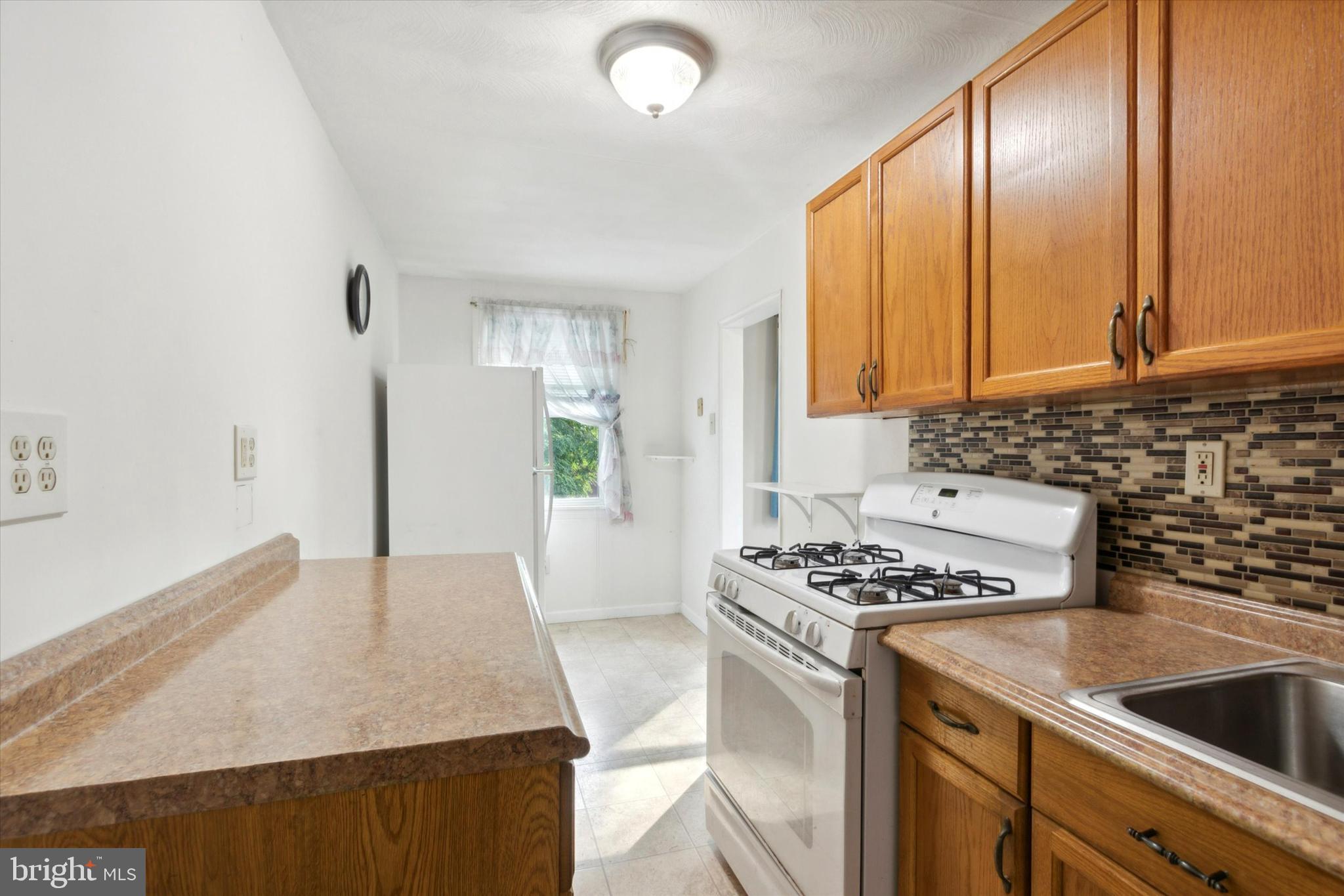148 Haller Road Ridley Park, PA 19078 - Photo 5 of 15 Gallery Image 5