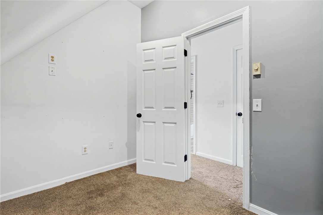 42 Tiffany Road Coventry, RI 02816 - Photo 28 of 38 Gallery Image 28