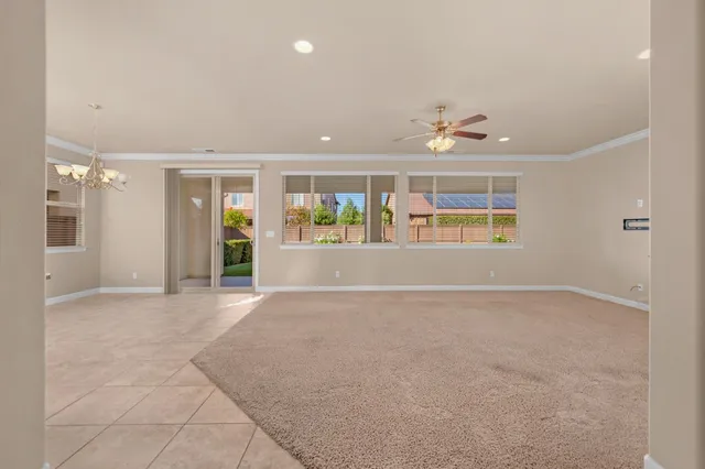 $649,850 | 3267 Portals Avenue, Clovis, CA 93619