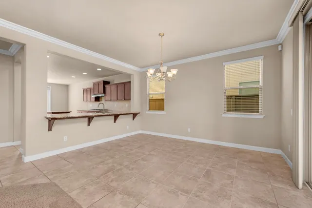 $649,850 | 3267 Portals Avenue, Clovis, CA 93619