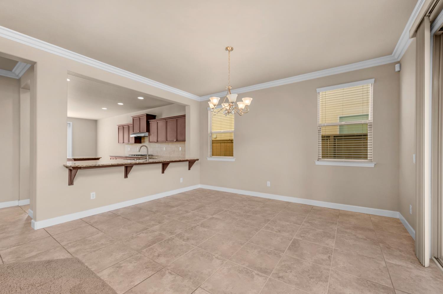 3267 Portals Avenue Clovis, CA 93619 - Photo 22 of 69