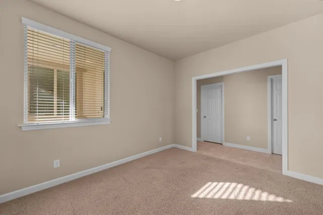 $649,850 | 3267 Portals Avenue, Clovis, CA 93619