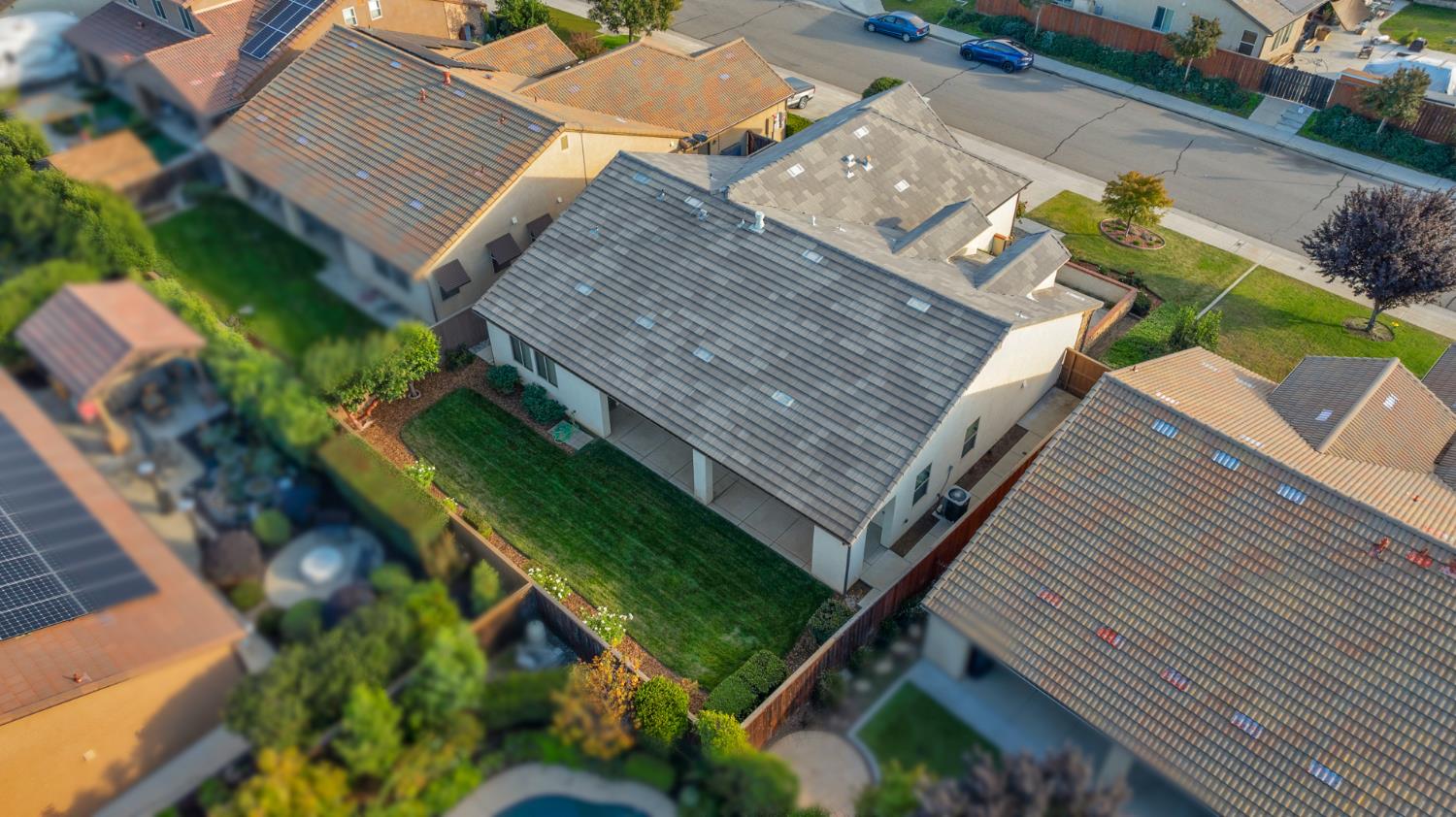 3267 Portals Avenue Clovis, CA 93619 - Photo 65 of 69 an aerial view of a house with a yard