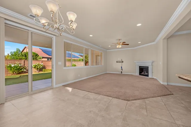 $649,850 | 3267 Portals Avenue, Clovis, CA 93619