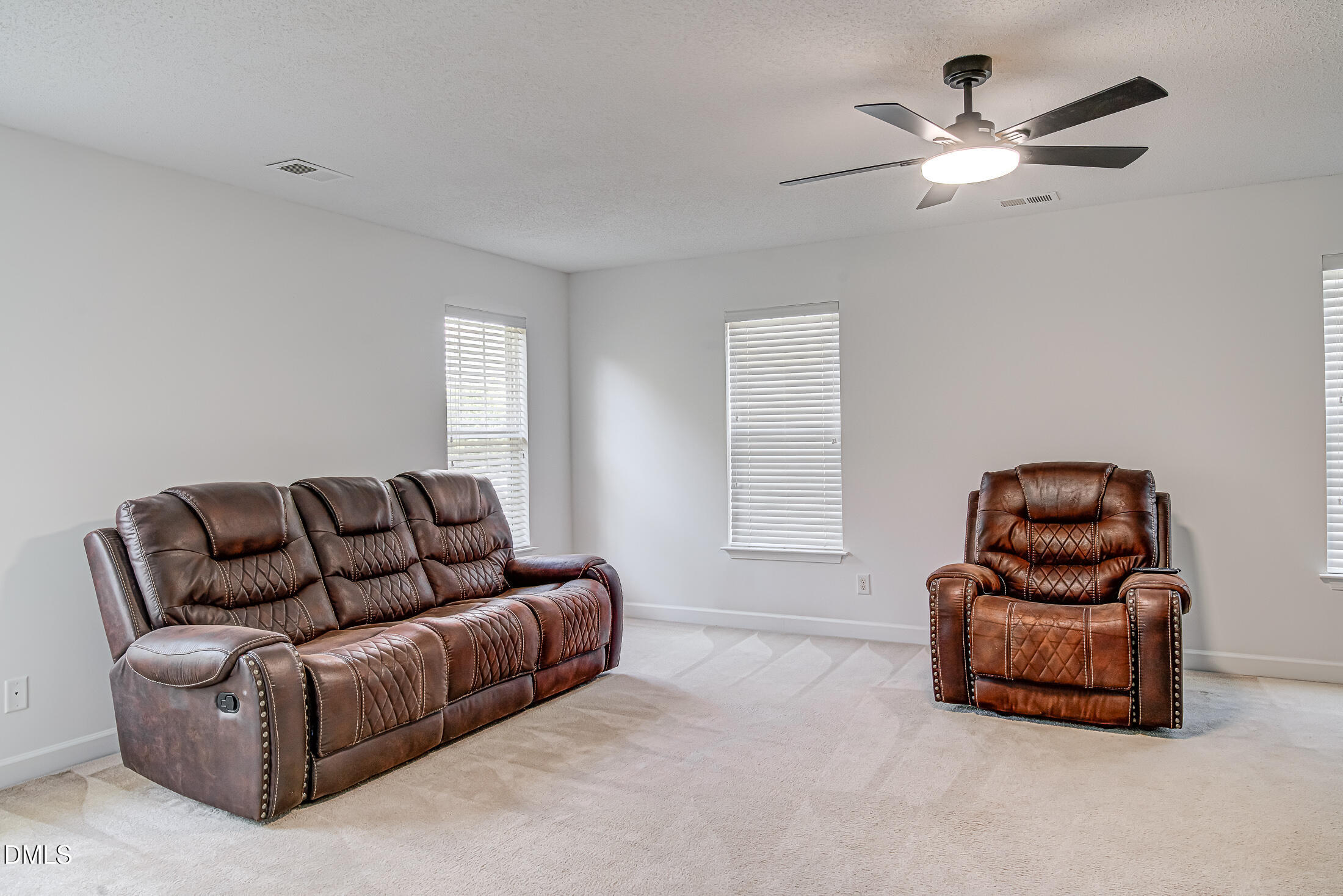 2517 Cambridge Road Burlington, NC 27215 - Photo 22 of 29 2517 Cambridge Rd Photo-39
