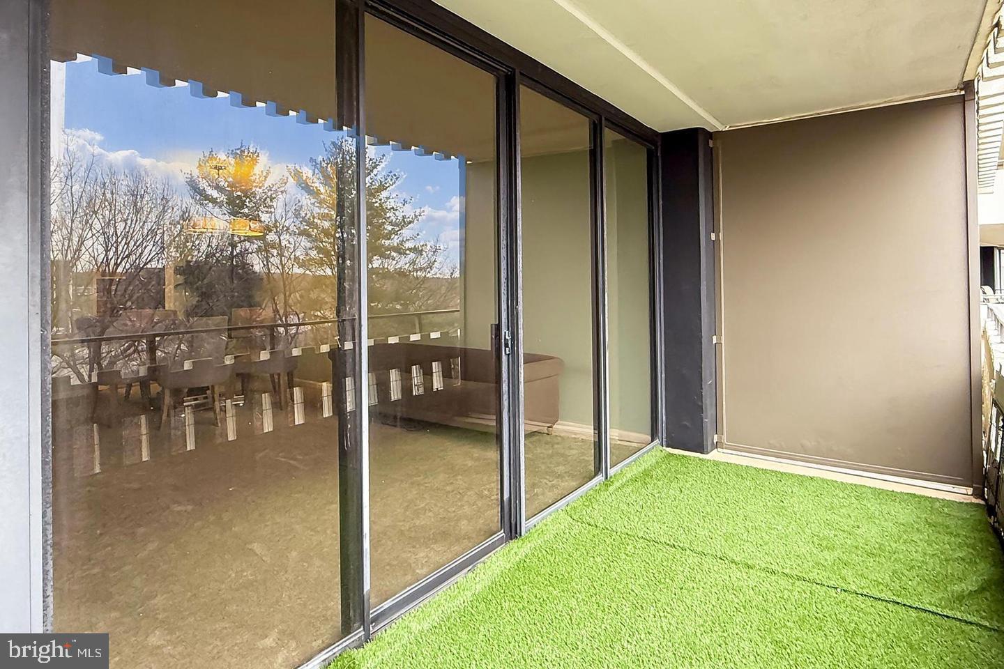 6301 Stevenson Avenue, Unit 914 Alexandria, VA 22304 - Photo 8 of 9 a view of a porch