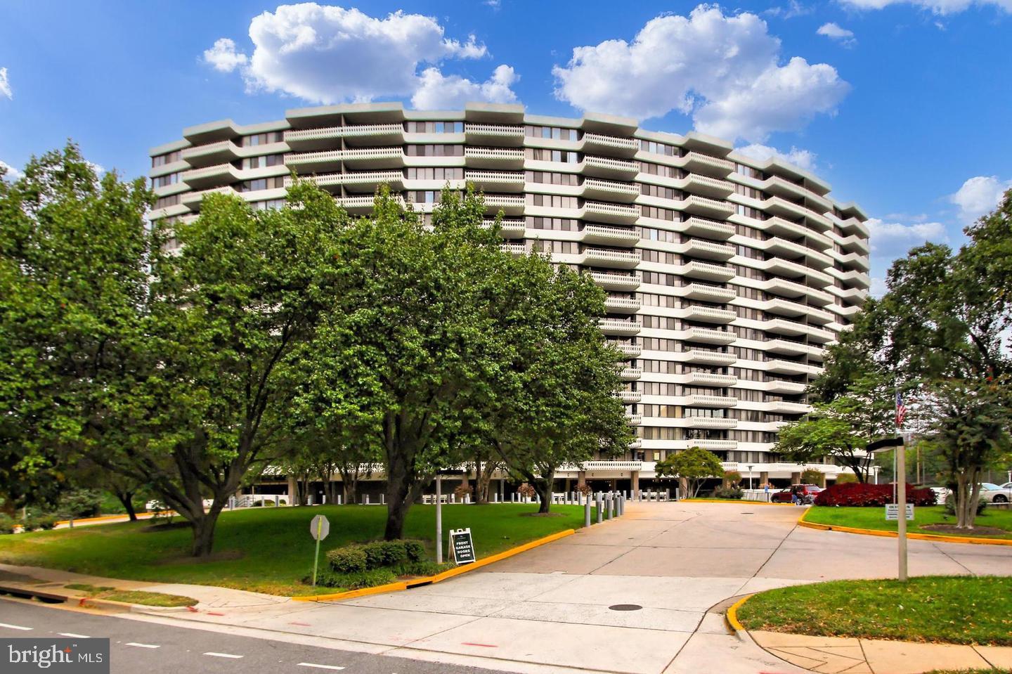 6301 Stevenson Avenue, Unit 914 Alexandria, VA 22304 - Photo 9 of 9 a view of a building with a yard