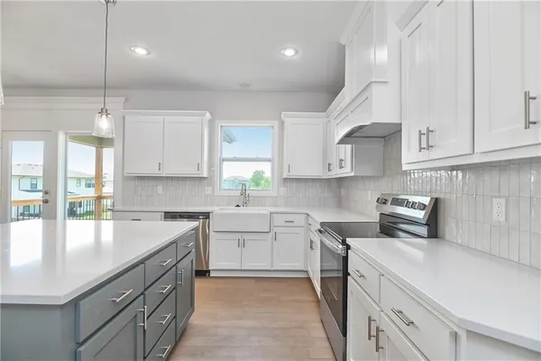 $644,950 | 2673 West Park Street, Olathe, KS 66061