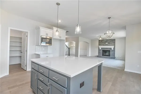 $644,950 | 2673 West Park Street, Olathe, KS 66061