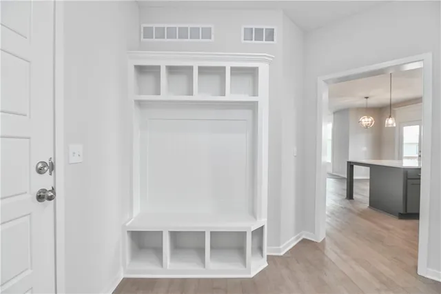 $644,950 | 2673 West Park Street, Olathe, KS 66061