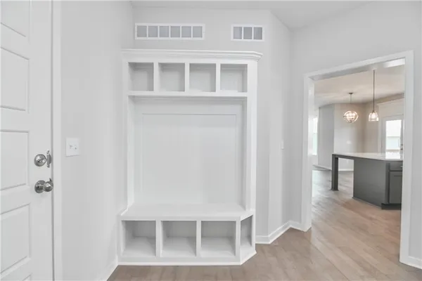 $644,950 | 2673 West Park Street, Olathe, KS 66061