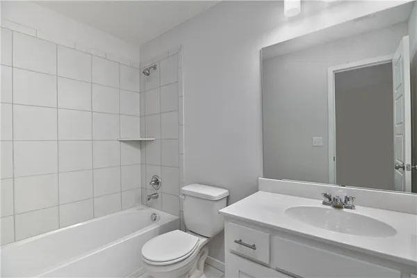 $644,950 | 2673 West Park Street, Olathe, KS 66061