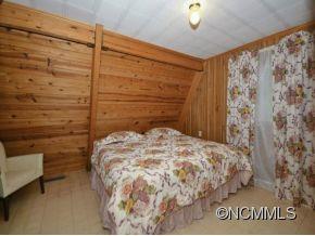 316 Hogsed Road Brevard, NC 28712 - Photo 8 of 9 Gallery Image 8