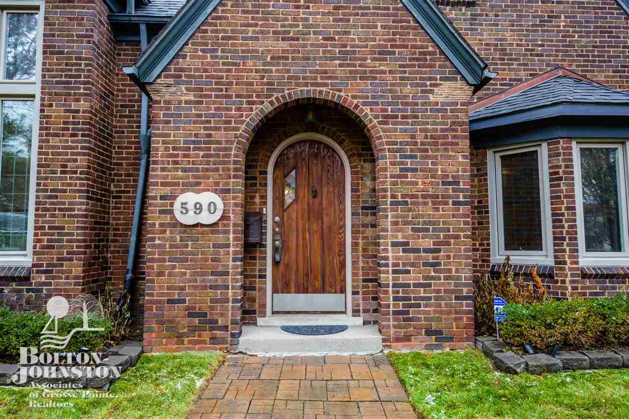 590 Barrington Road Grosse Pointe Park, MI 48230 - Photo 4 of 63