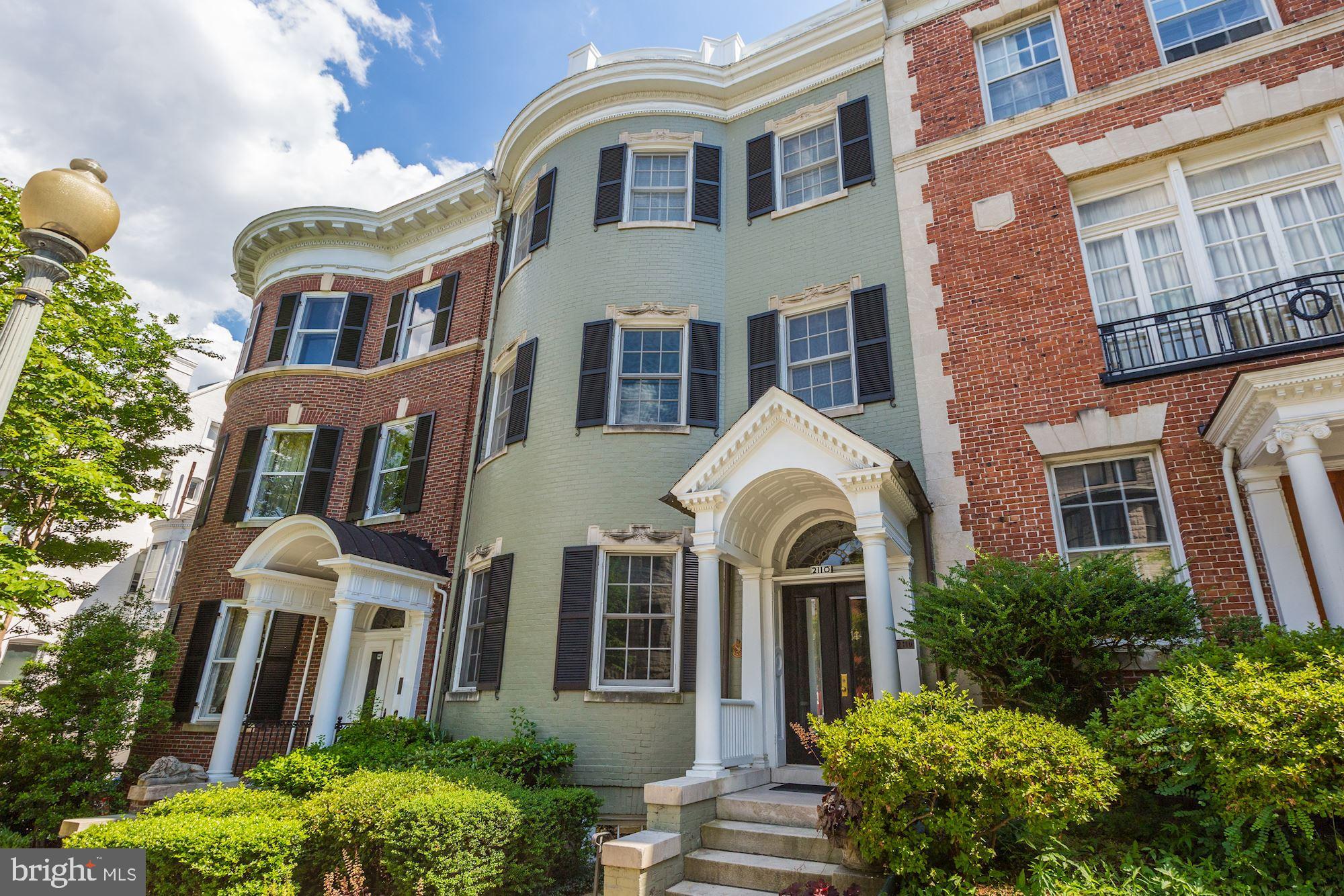 2110 Bancroft Place, NW