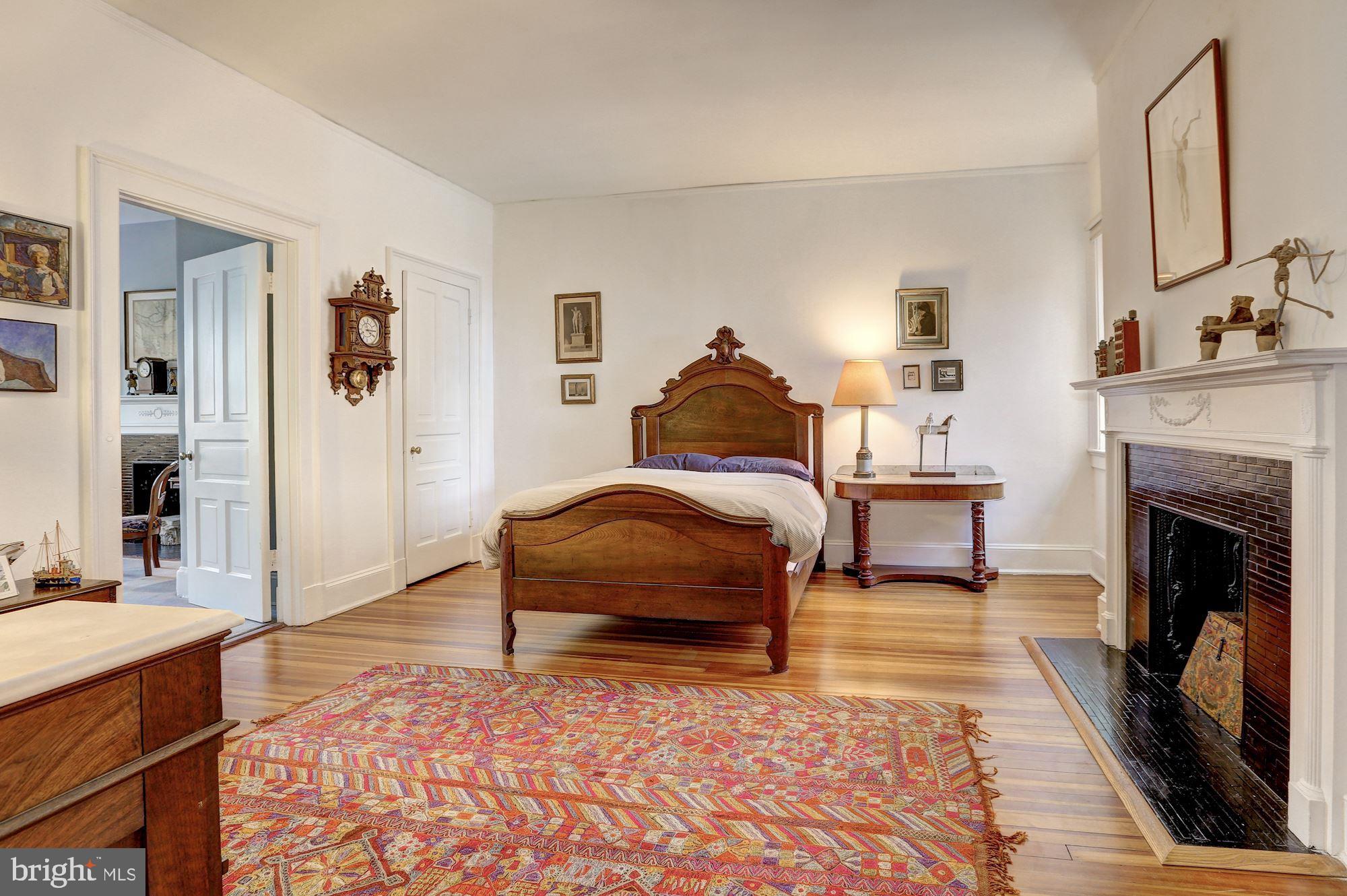 2110 Bancroft Place Northwest Washington, DC 20008 - Photo 17 of 27 Bedroom