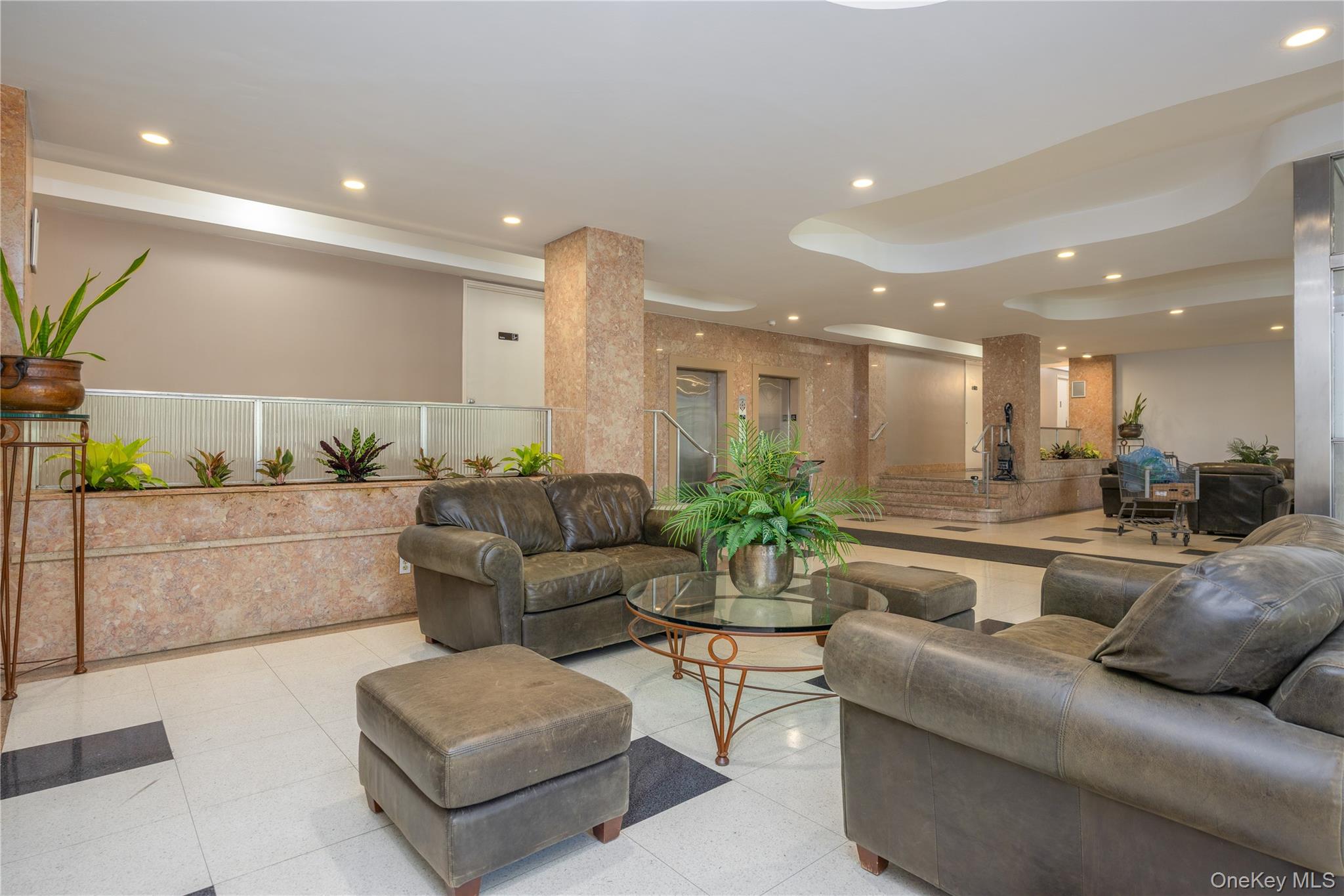 900 Palmer Road, Unit 6D Bronxville, NY 10708 - Photo 9 of 24