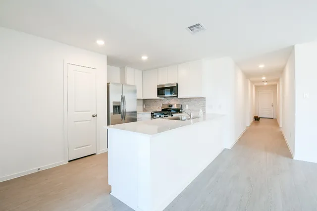 $2,150 | 2519 American Ruby Drive, Rosharon, TX 77583