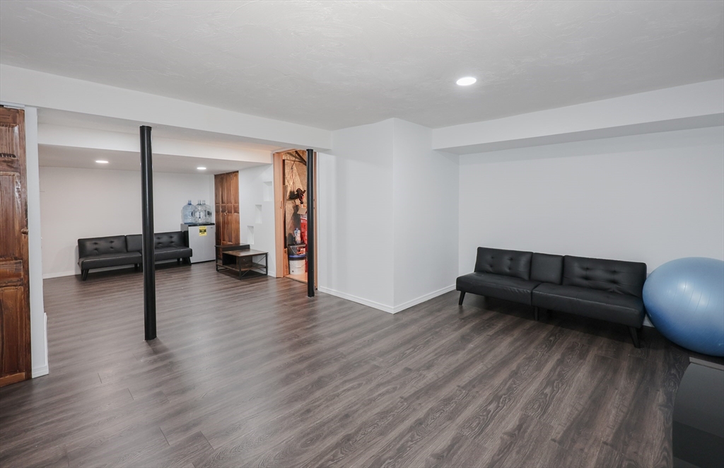 32 A Rockingham Street, Unit 32A Lowell, MA 01852 - Photo 26 of 33