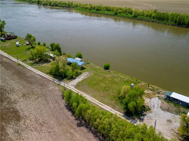 $75,000 | 32073 Parma Drive, Oregon, MO 64473