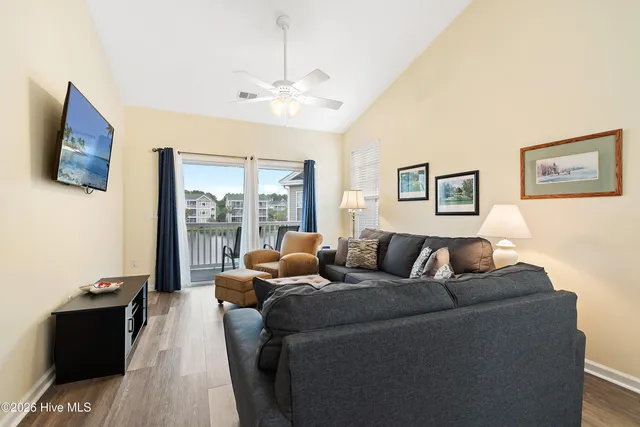 $239,900 | 981 Great Egret Circle Southwest, Unit 4, Sunset Beach, NC 28468