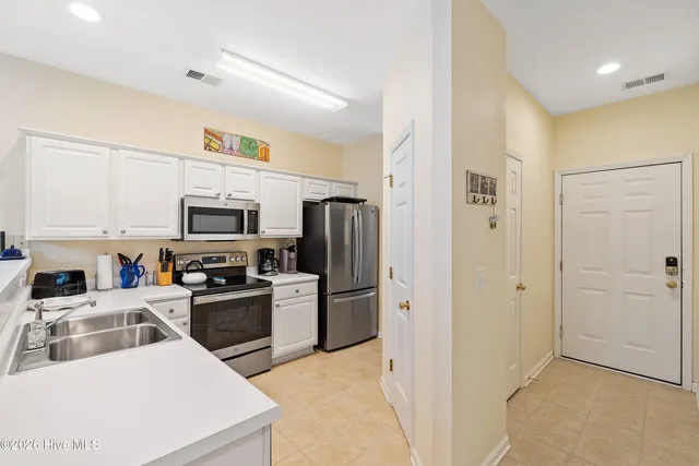 $239,900 | 981 Great Egret Circle Southwest, Unit 4, Sunset Beach, NC 28468