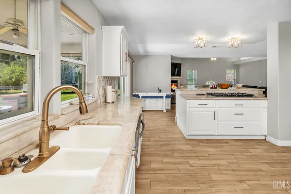 $750,000 | Undisclosed Address, Bakersfield, CA 93306