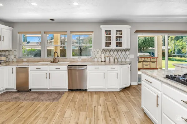 $750,000 | Undisclosed Address, Bakersfield, CA 93306