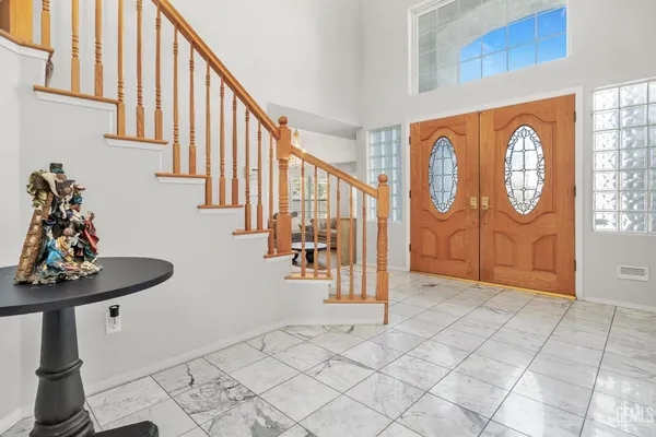 $750,000 | Undisclosed Address, Bakersfield, CA 93306