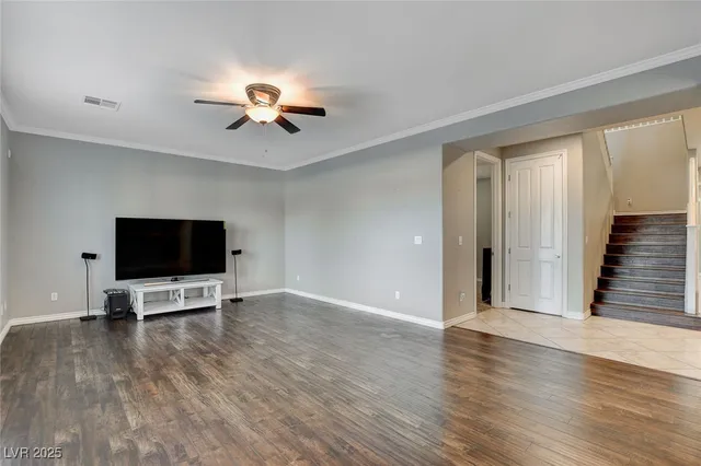 $2,595 | 44 Delighted Avenue, North Las Vegas, NV 89031