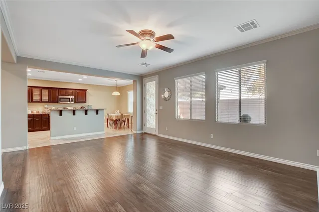 $2,595 | 44 Delighted Avenue, North Las Vegas, NV 89031