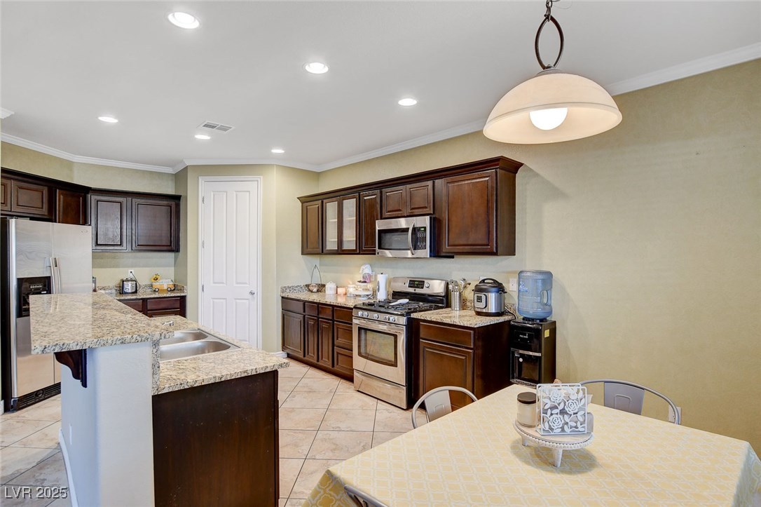 44 Delighted Avenue North Las Vegas, NV 89031 - Photo 19 of 47