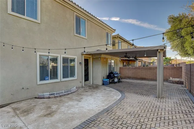$2,595 | 44 Delighted Avenue, North Las Vegas, NV 89031