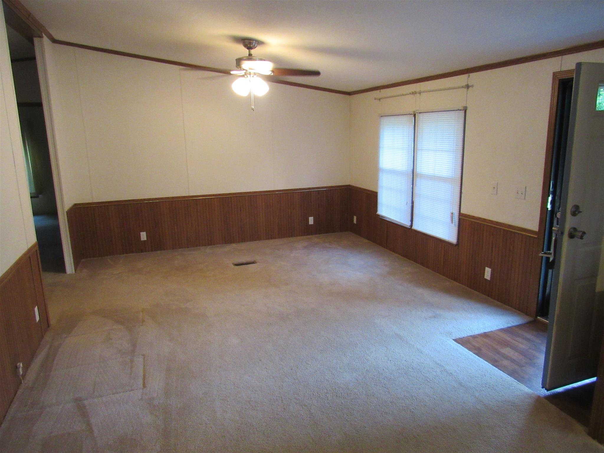 1575 Mt Vernon Road Bethpage, TN 37022 - Photo 3 of 24