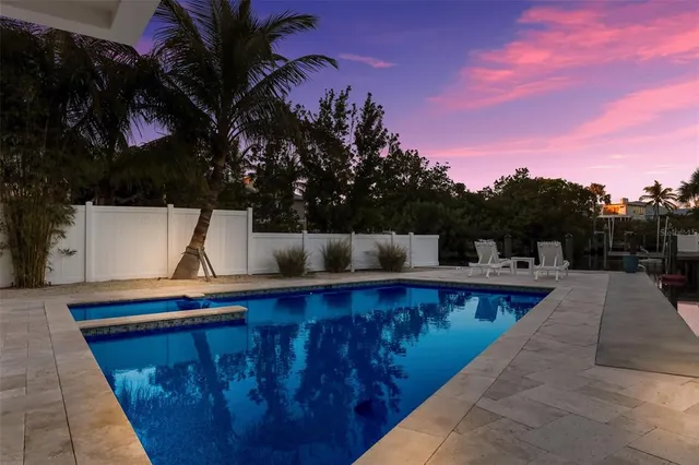 $4,850,000 | 50 North Shore Drive, Anna Maria, FL 34216