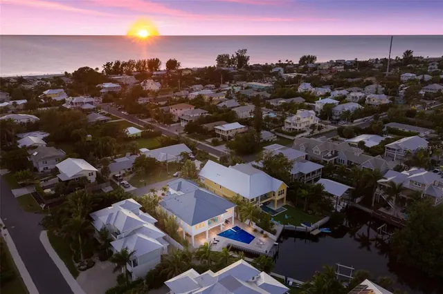 $4,850,000 | 50 North Shore Drive, Anna Maria, FL 34216
