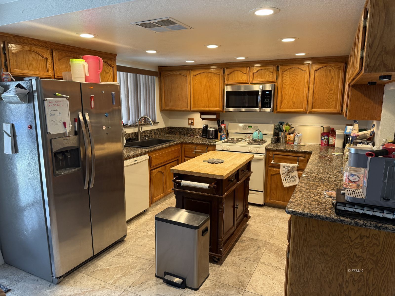 617 Glen Court Ridgecrest, CA 93555 - Photo 8 of 23