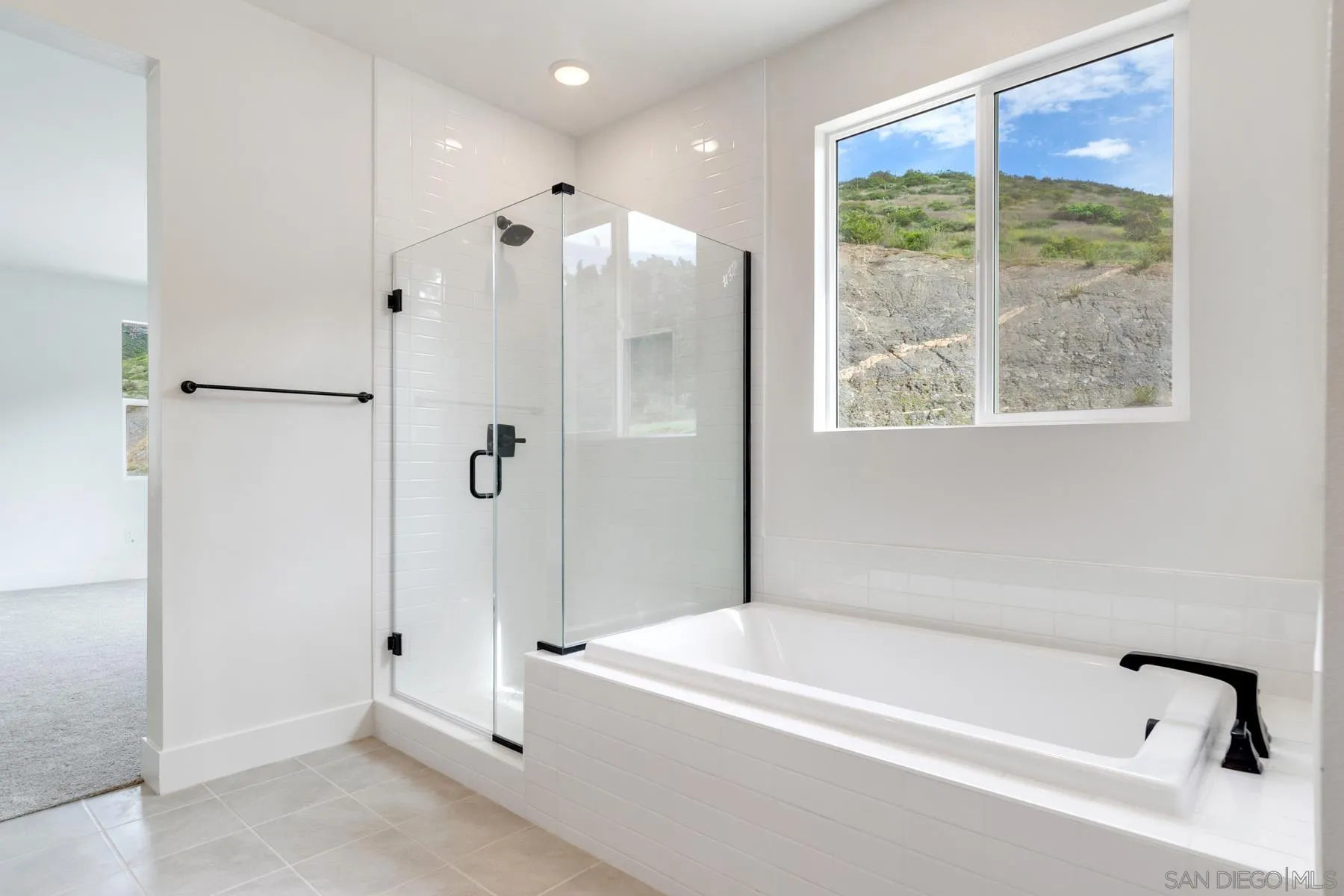 703 Meadowood Street Fallbrook, CA 92028 - Photo 17 of 25