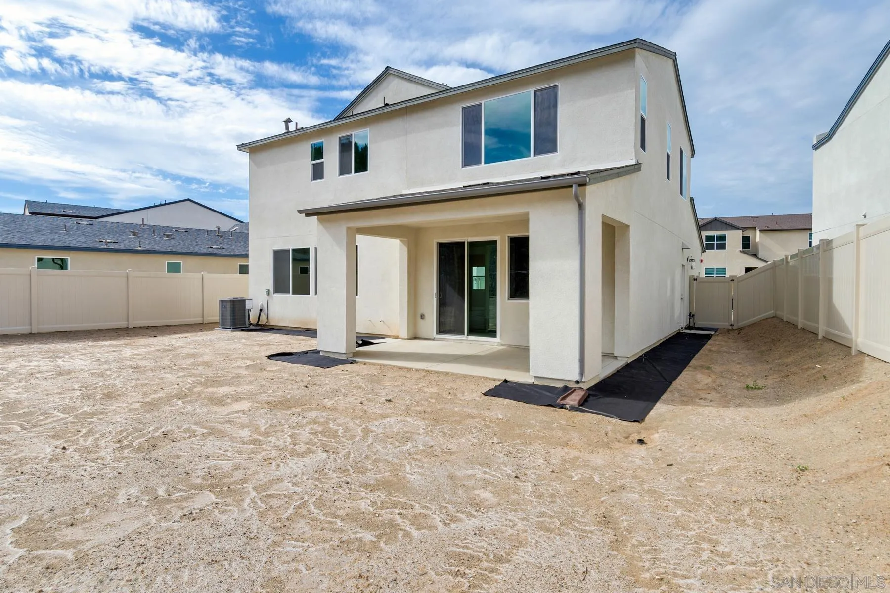 703 Meadowood Street Fallbrook, CA 92028 - Photo 19 of 25