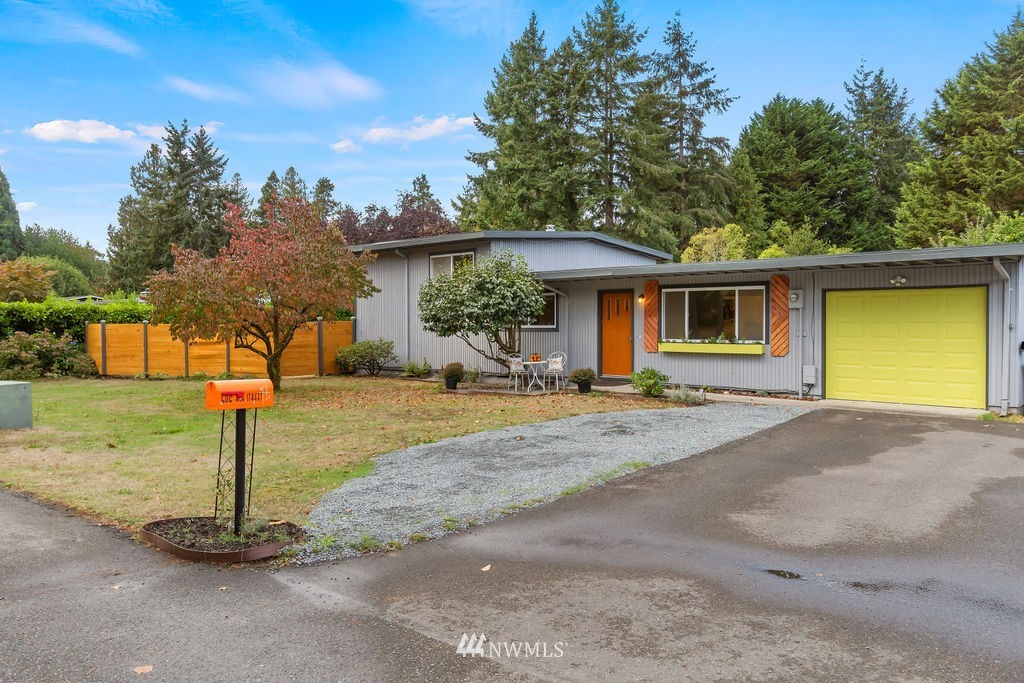 506 Roe Street Steilacoom, WA 98388 - Photo 1 of 27
