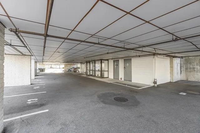 $499,000 | 295 West Wyoming Avenue, Unit 10C, Stoneham, MA 02180