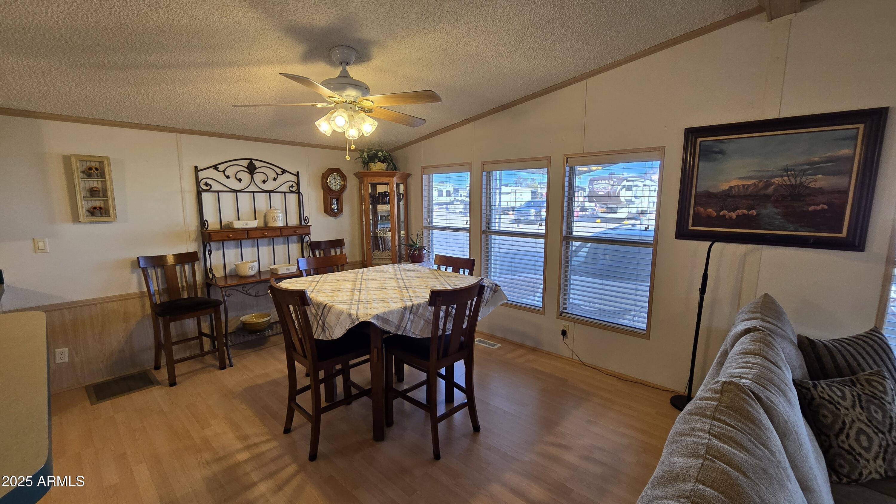 301 South Signal Butte Road, Unit 1116 Apache Junction, AZ 85120 - Photo 8 of 31 20250122_152105