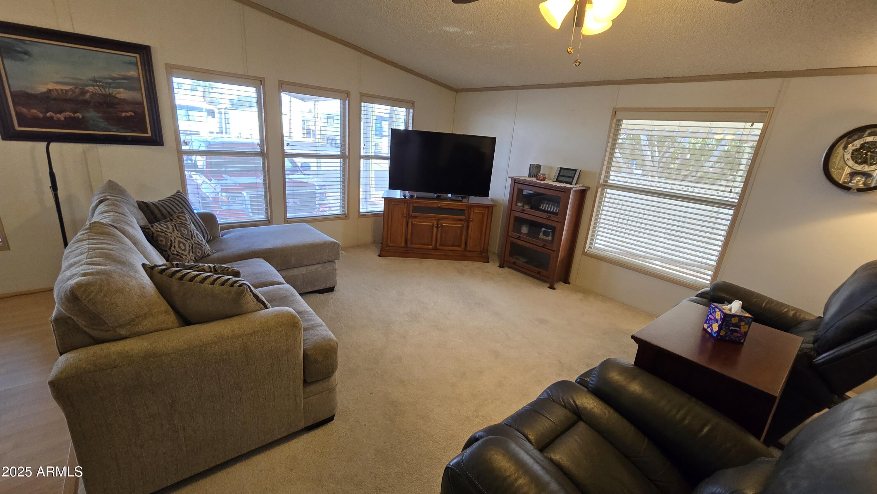 301 South Signal Butte Road, Unit 1116 Apache Junction, AZ 85120 - Photo 9 of 31 20250122_152702