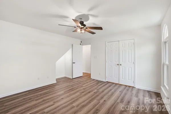 $350,000 | 1629 Oak Knoll Lane, Charlotte, NC 28214