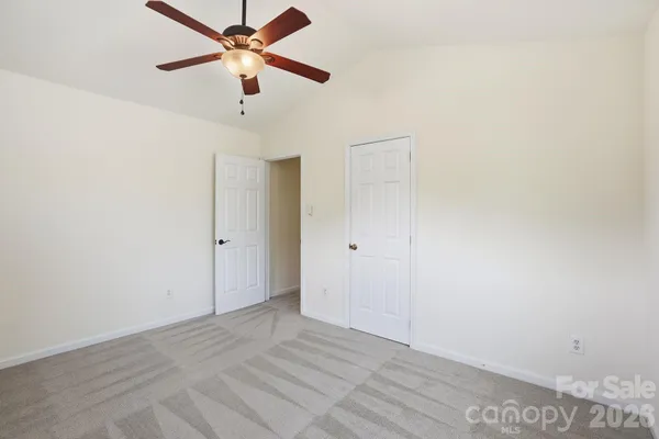 $350,000 | 1629 Oak Knoll Lane, Charlotte, NC 28214